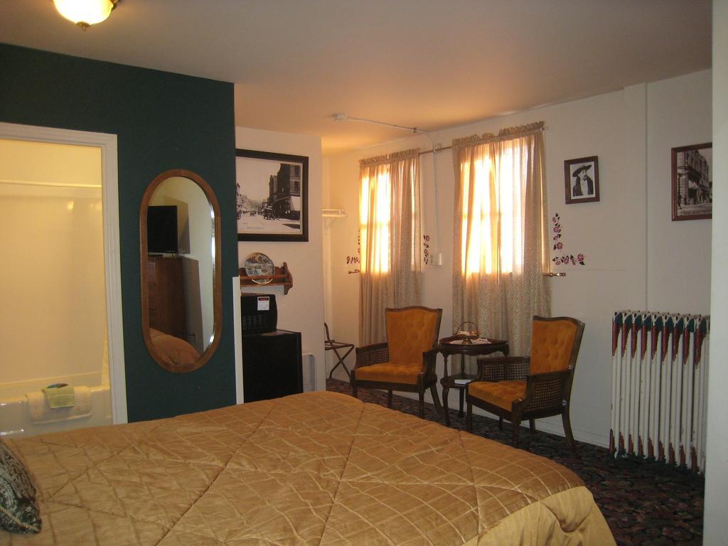 Deadwood Dick'S Hotel 部屋 写真
